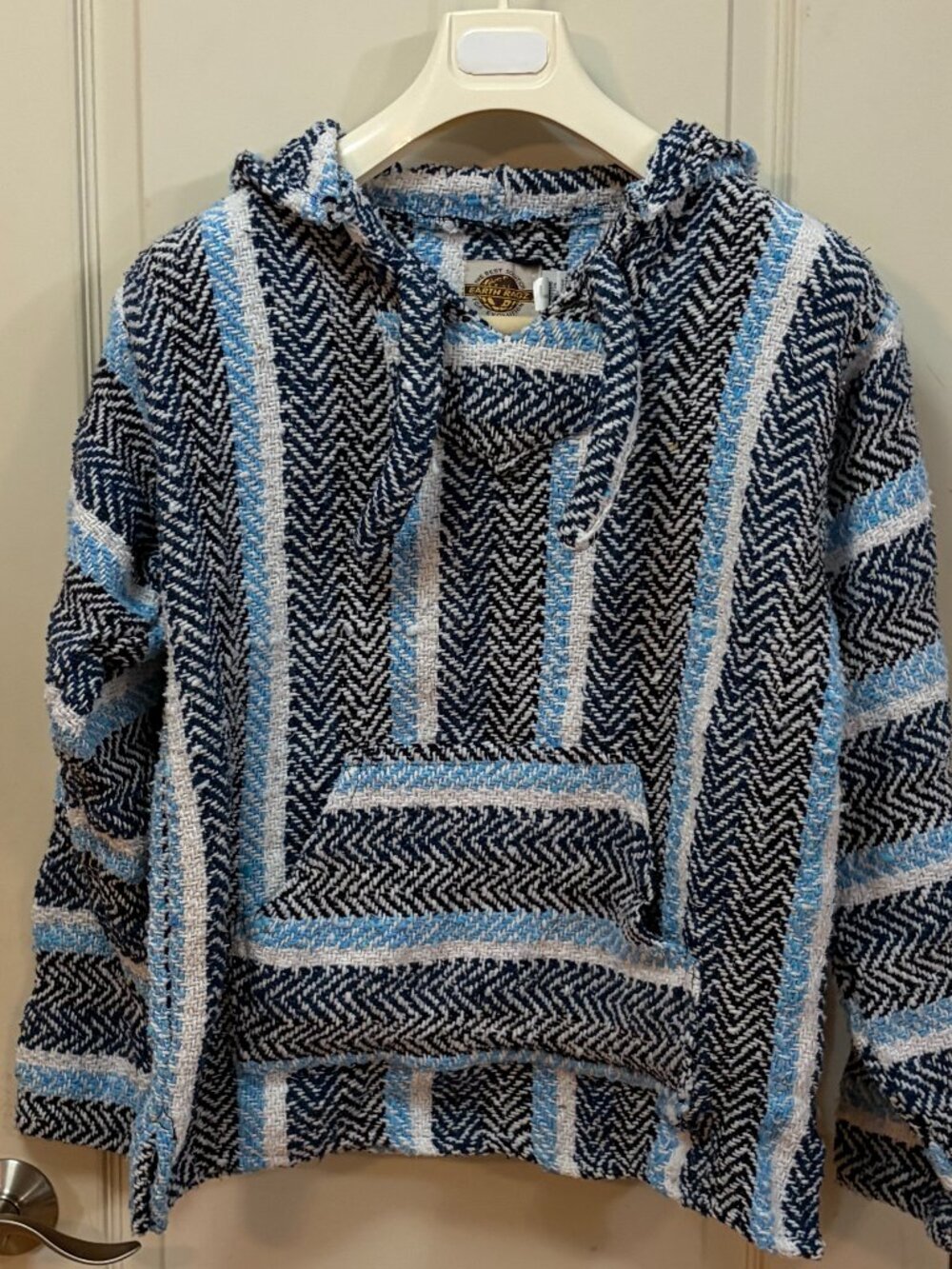 Earth Ragz Women's Size L 50% Polyester/40% Acrylic/10% Cotton Baja Hoodie.